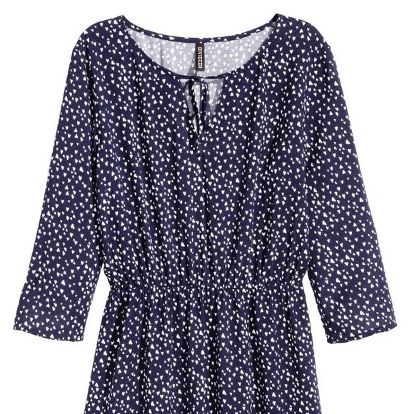 H&M Heart Pattern Dress - Picture 4 of 5